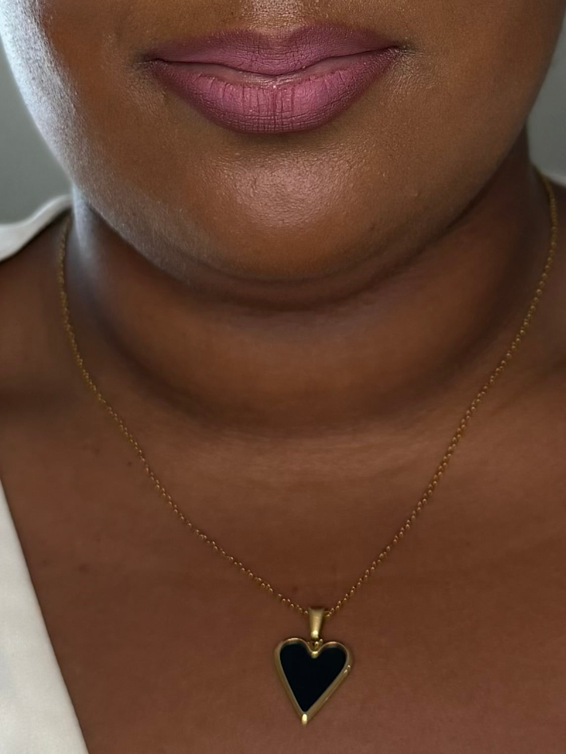18k Gold Necklace Set Heart Shaped Necklace Black Pendant Necklace Gift for Her