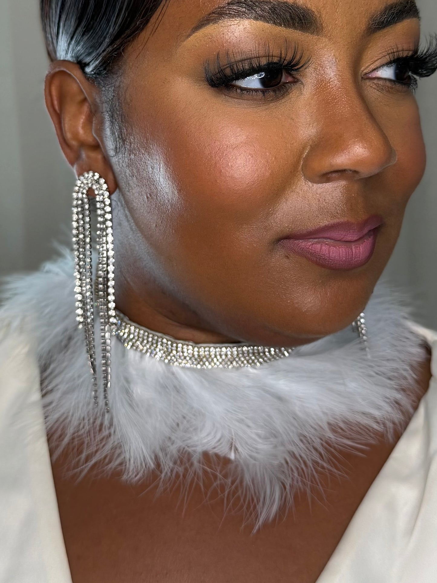 Statement Choker Necklace, Fur Necklace, Birthday Outfit Jewelry, Party & Photoshoot Look White Wedding Necklace Rhinestone Choker
