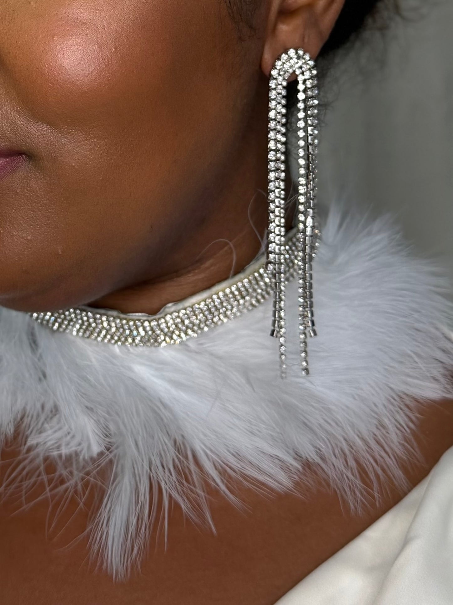 Statement Choker Necklace, Fur Necklace, Birthday Outfit Jewelry, Party & Photoshoot Look White Wedding Necklace Rhinestone Choker