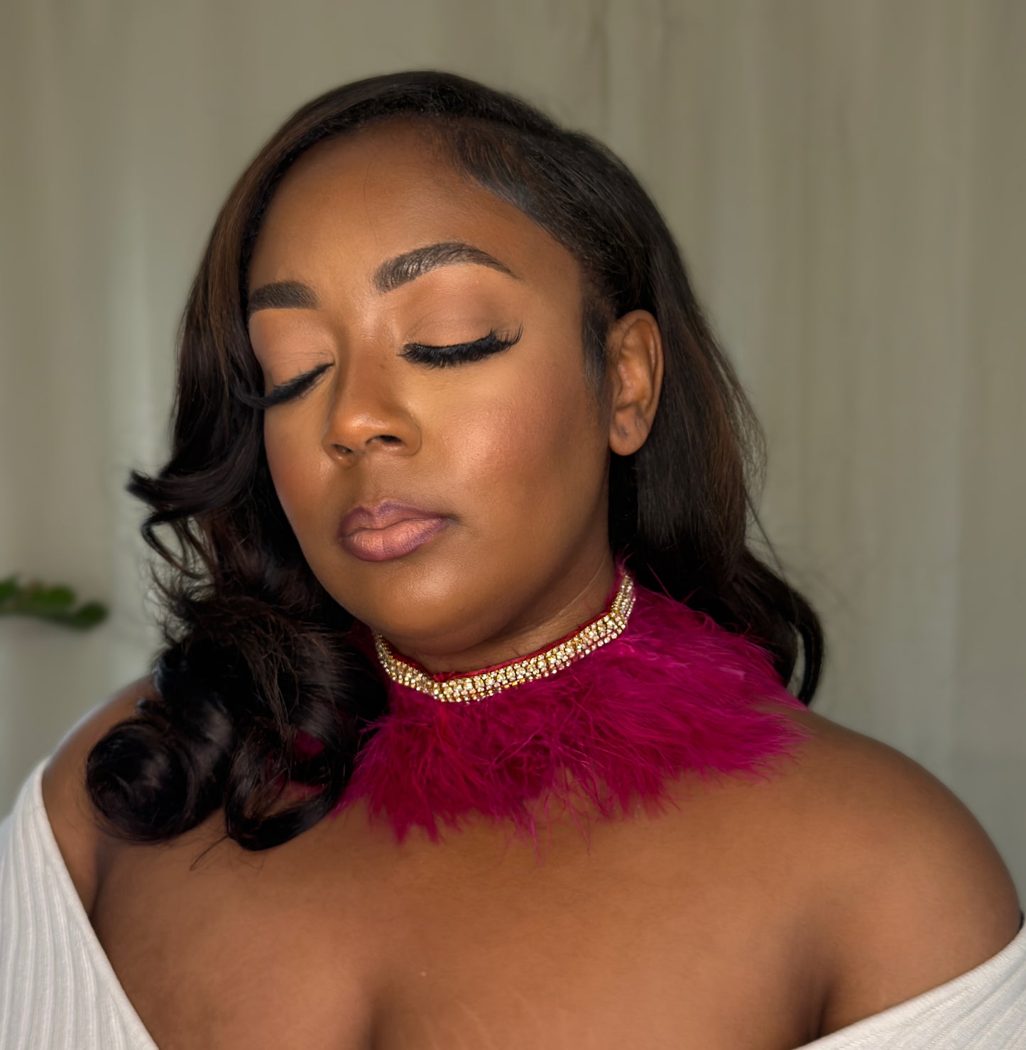 Statement Necklace, Fluffy Neck Accessory, Birthday Jewelry, Party & Photoshoot Jewelry Burgundy Necklace Rhinestone Choker Fur