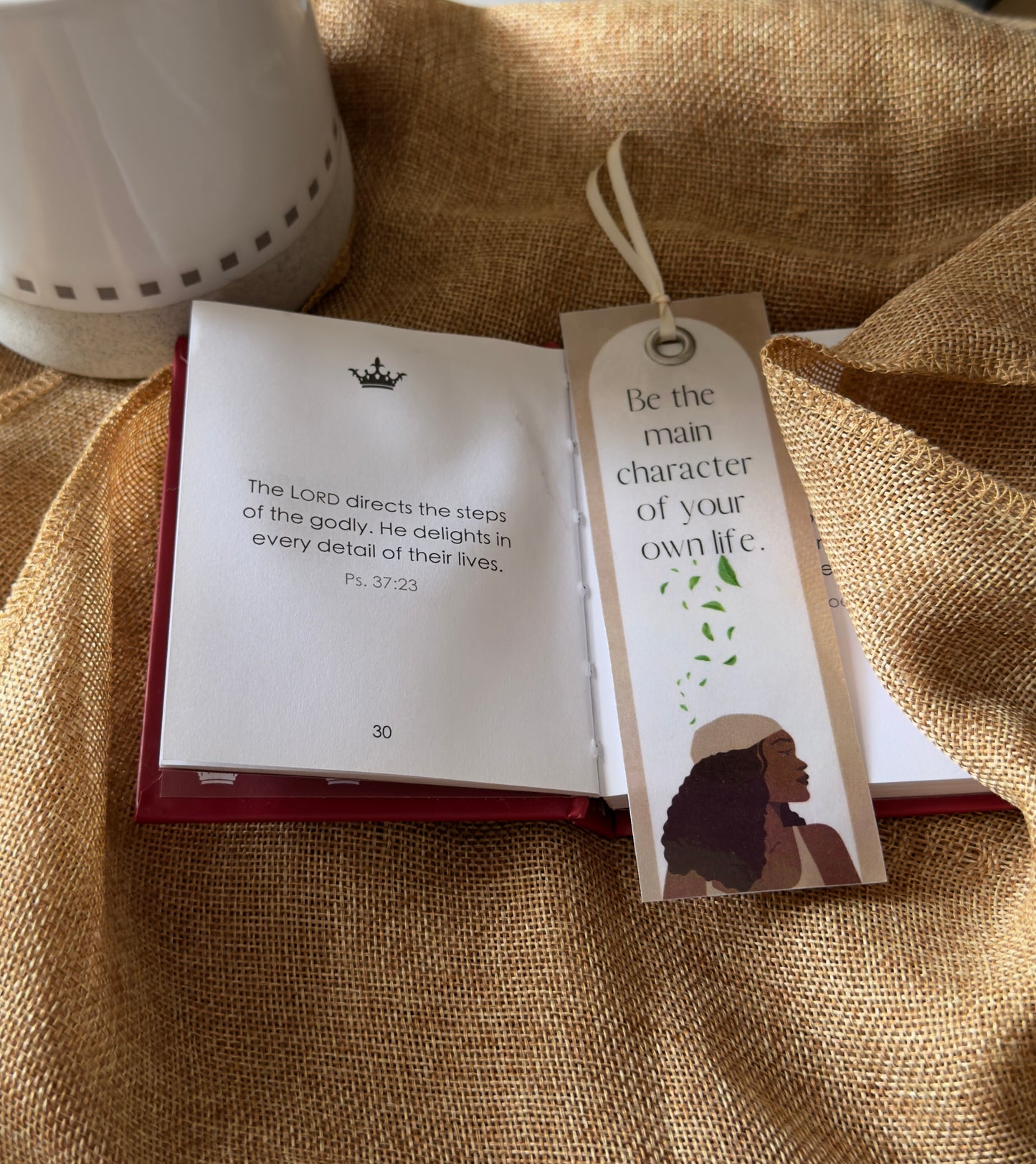 Main Character Bookmark | Feminine Reader Gift | Book Lover Bookmark for Women | Soft Girl Aesthetic Reading Accessory
